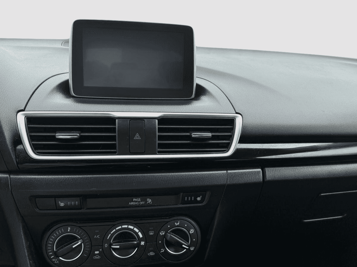 2016 Mazda Mazda3 Sport GS - Image 17