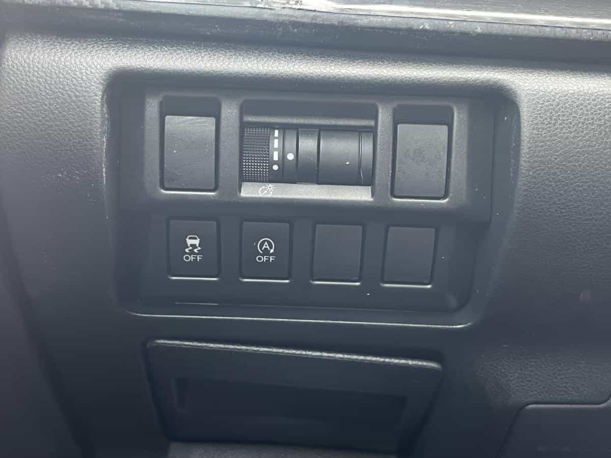 2021 Subaru Crosstrek Touring w/Eye - Image 11