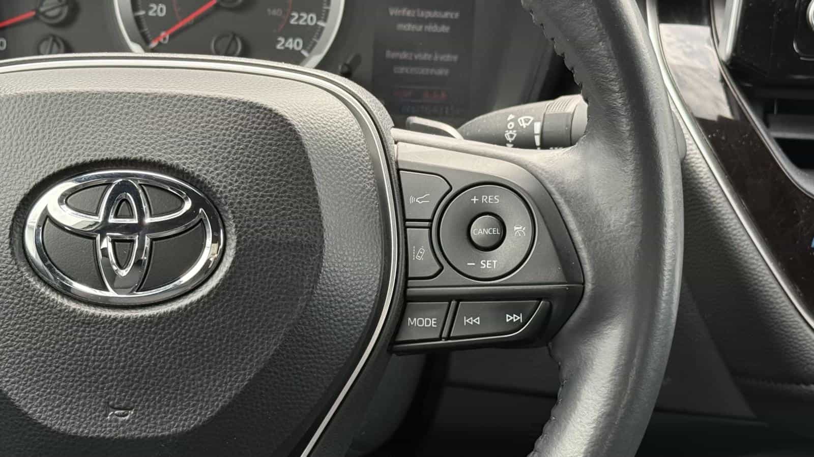 2020 Toyota Corolla SE CVT - Image 15