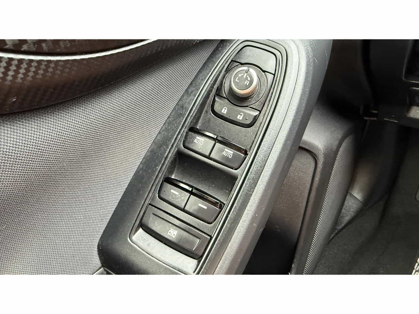 2023 Subaru Crosstrek Touring w/Eye - Image 10