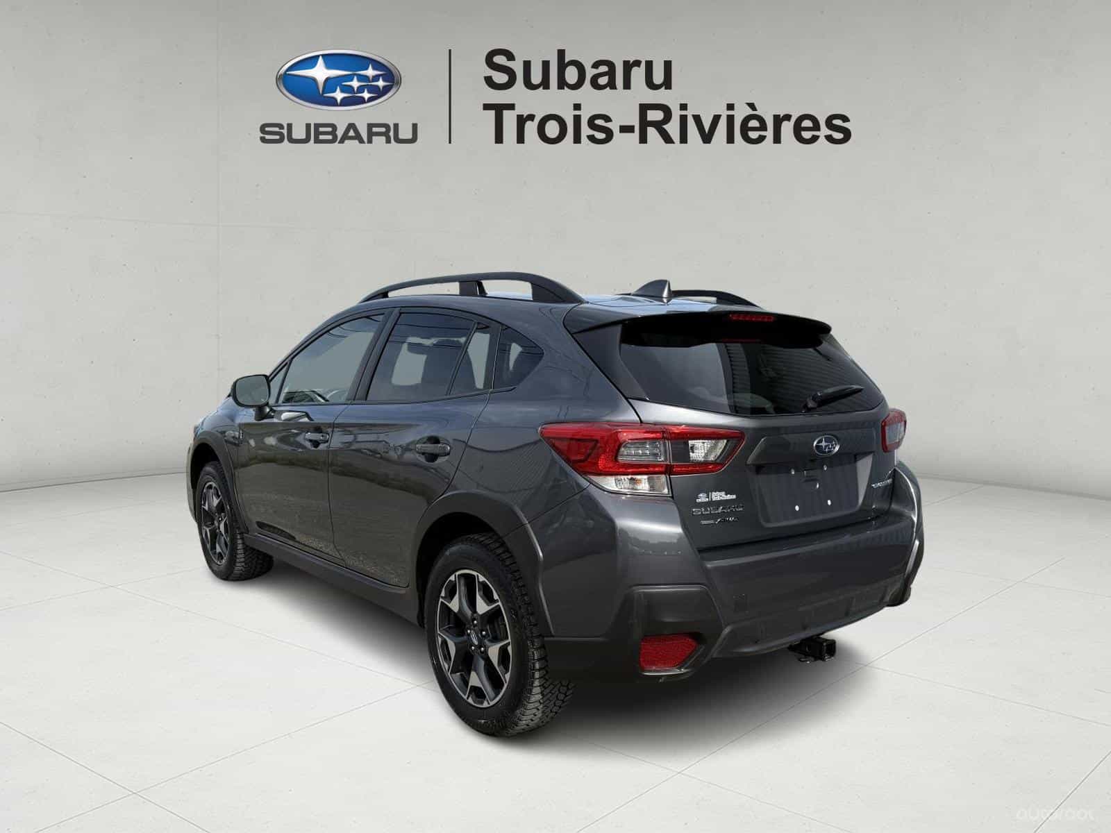 2022 Subaru Crosstrek Touring - Image 4