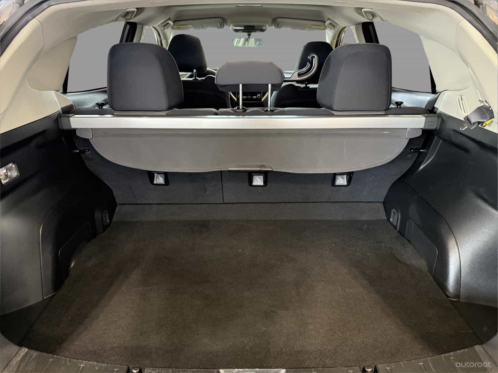 2022 Subaru Crosstrek Touring - Image 7