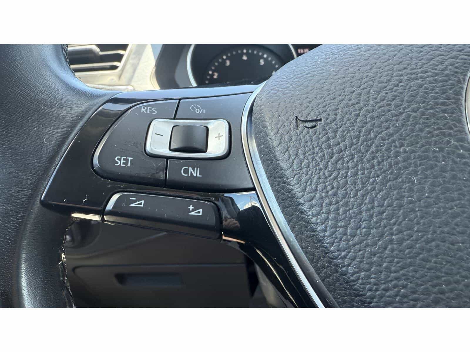 Image 14 Volkswagen Tiguan Trendline 2018