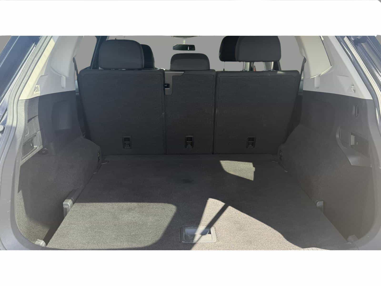 Image 22 Volkswagen Tiguan Trendline 2018