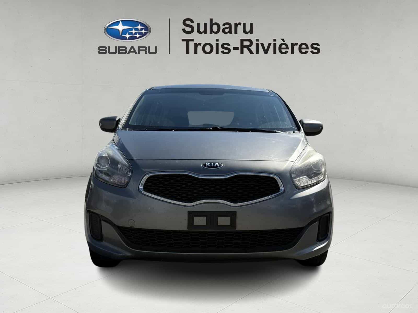 2015 Kia Rondo LX - Image 2