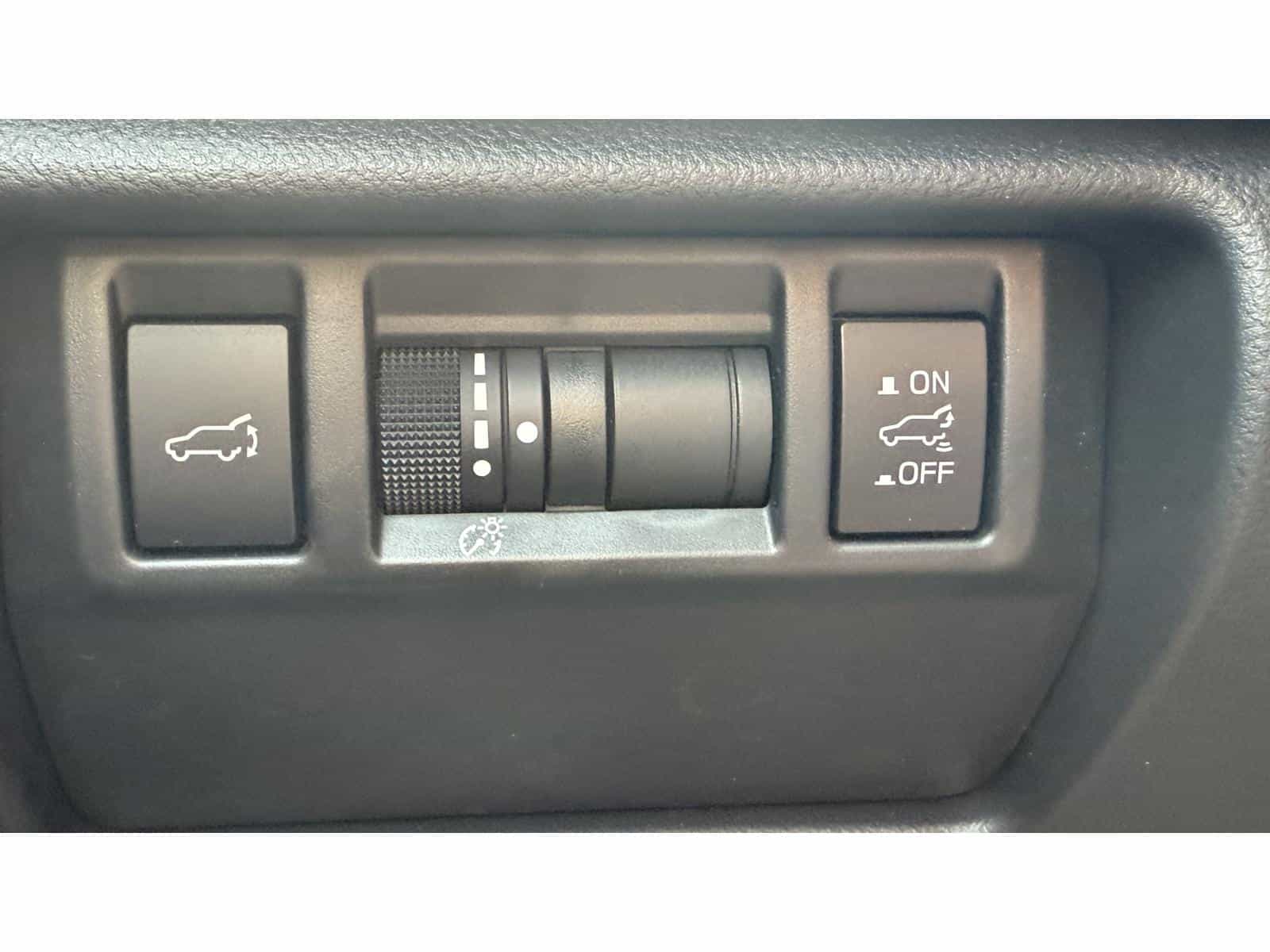 2025 Subaru Forester Sport - Image 11