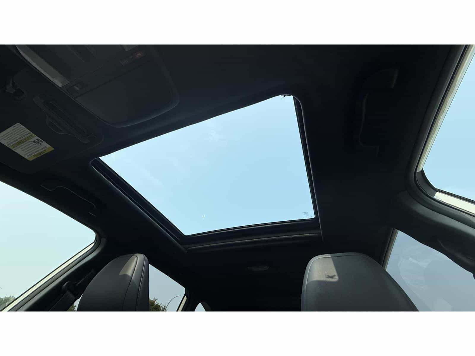 2025 Subaru Forester Sport - Image 20