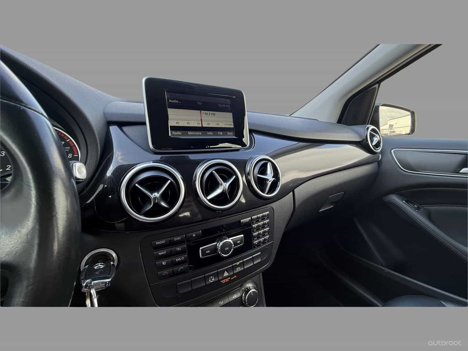 2014 Mercedes-Benz B-Class B250 - Image 16