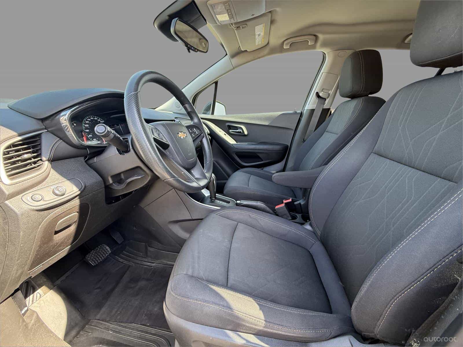 2018 Chevrolet Trax LT - Image 11