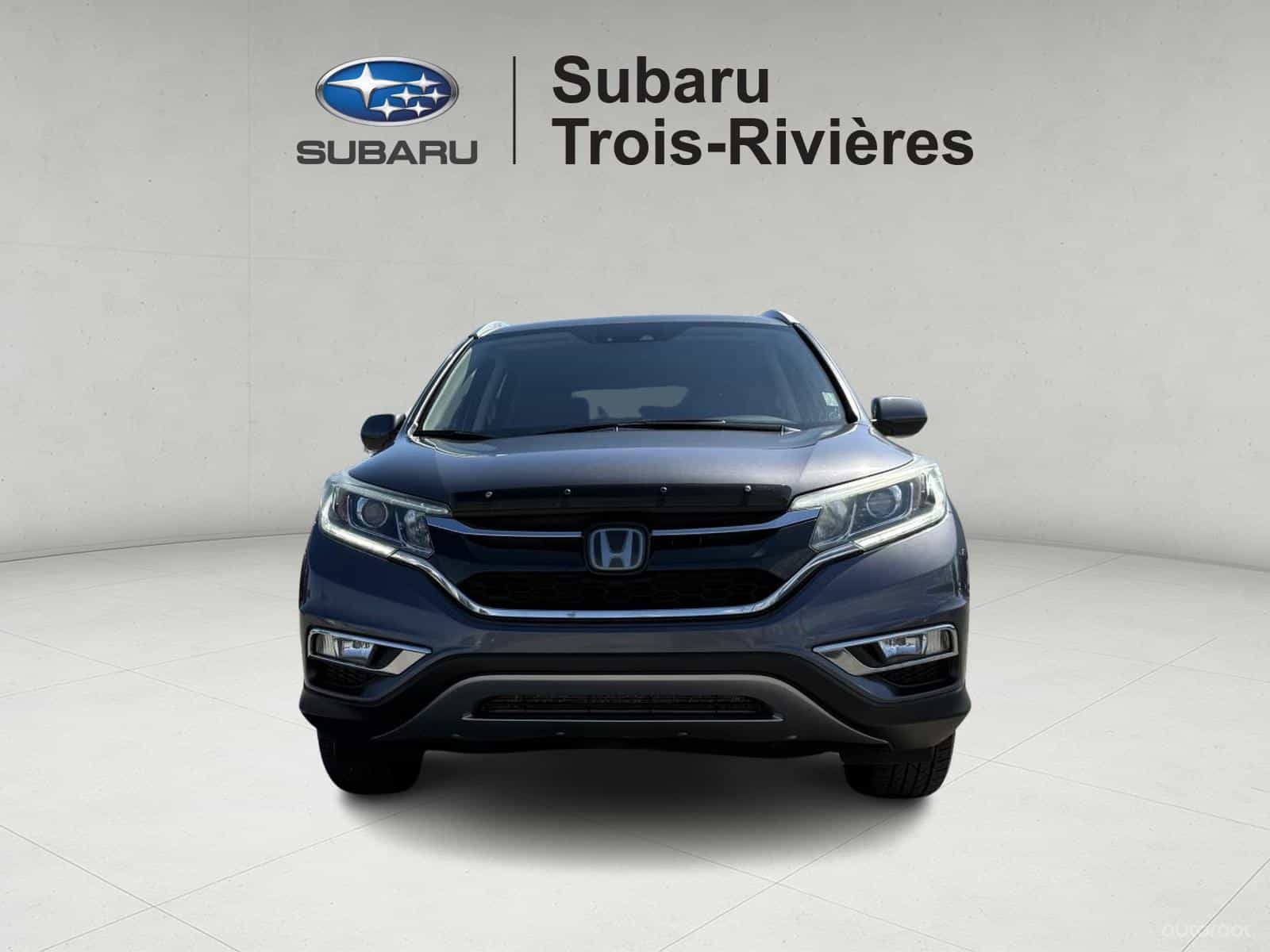 2016 Honda CR-V Touring - Image 2