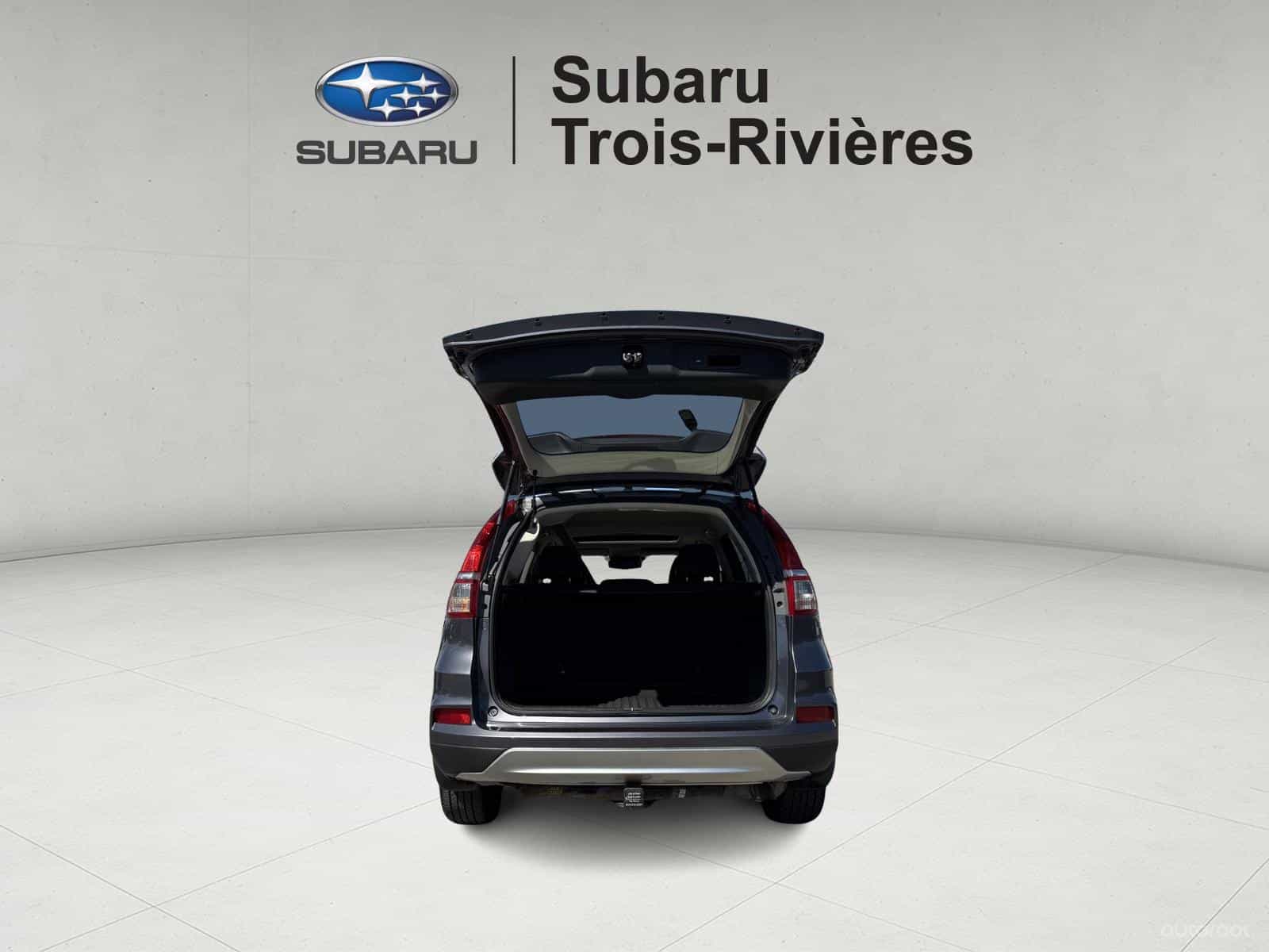 2016 Honda CR-V Touring - Image 6