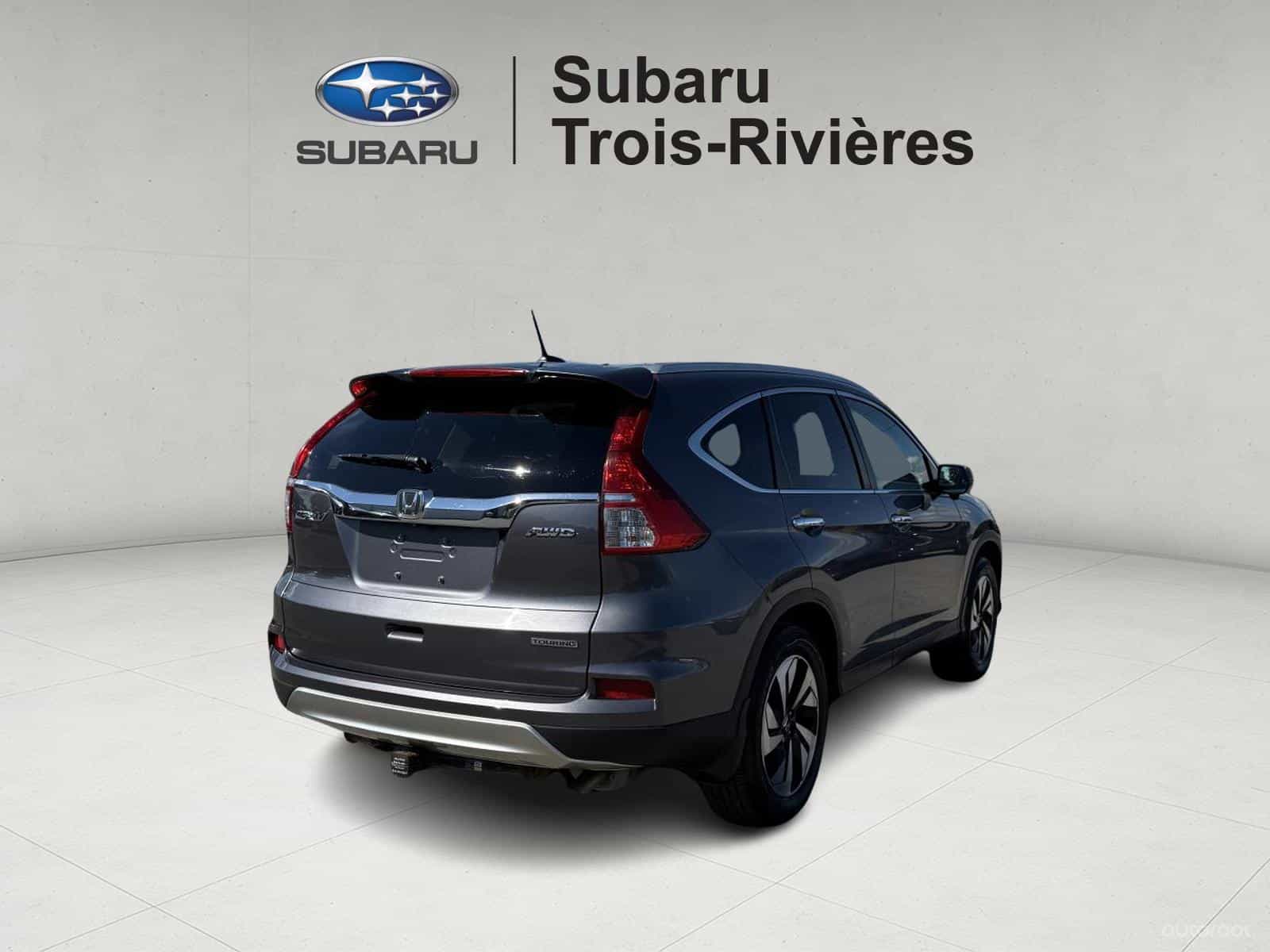 2016 Honda CR-V Touring - Image 9