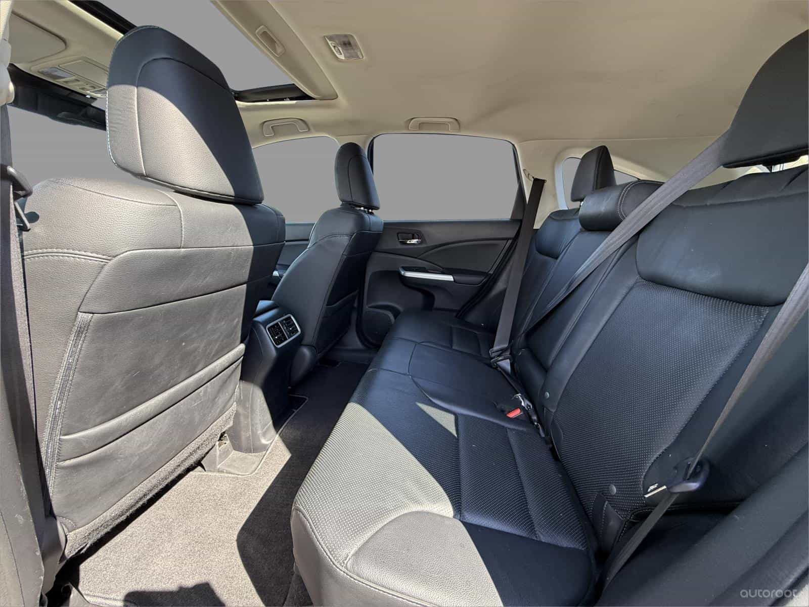 2016 Honda CR-V Touring - Image 25