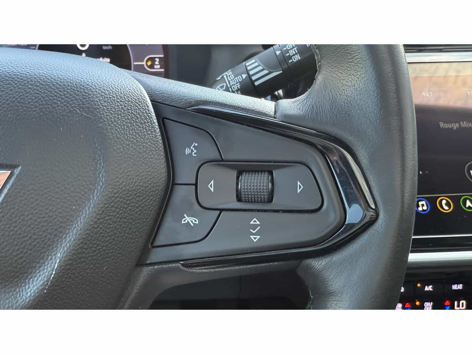 2023 Chevrolet Bolt EUV Premier - Image 17