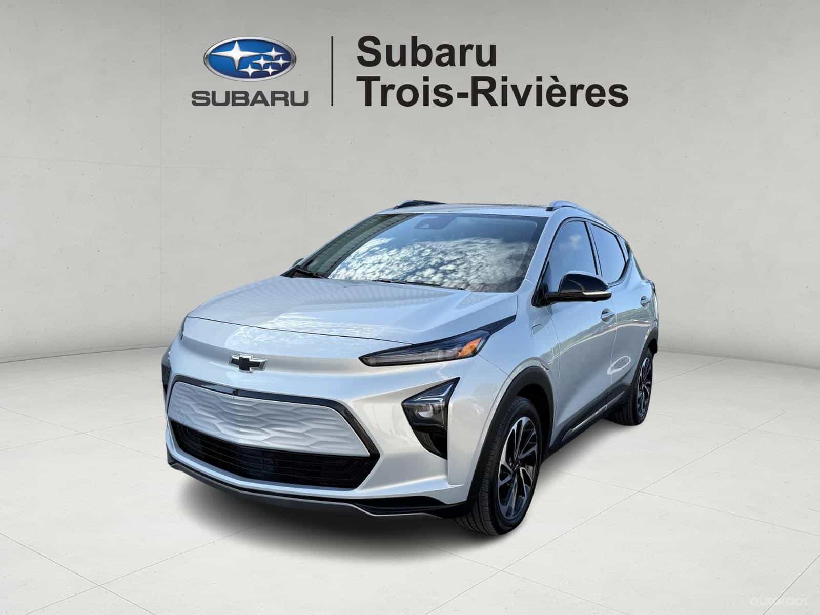 2023 Chevrolet Bolt EUV Premier - Image 1