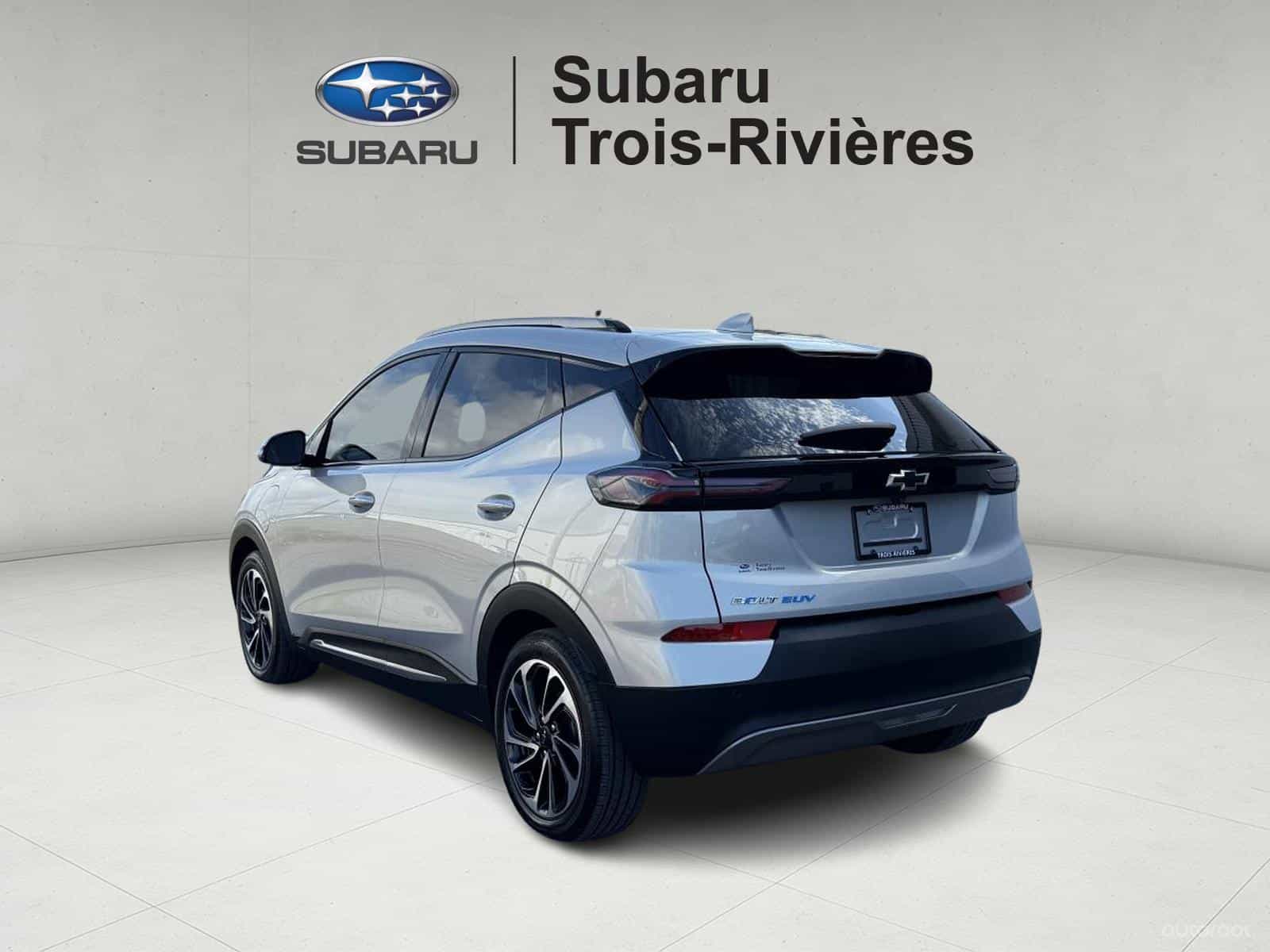 2023 Chevrolet Bolt EUV Premier - Image 4