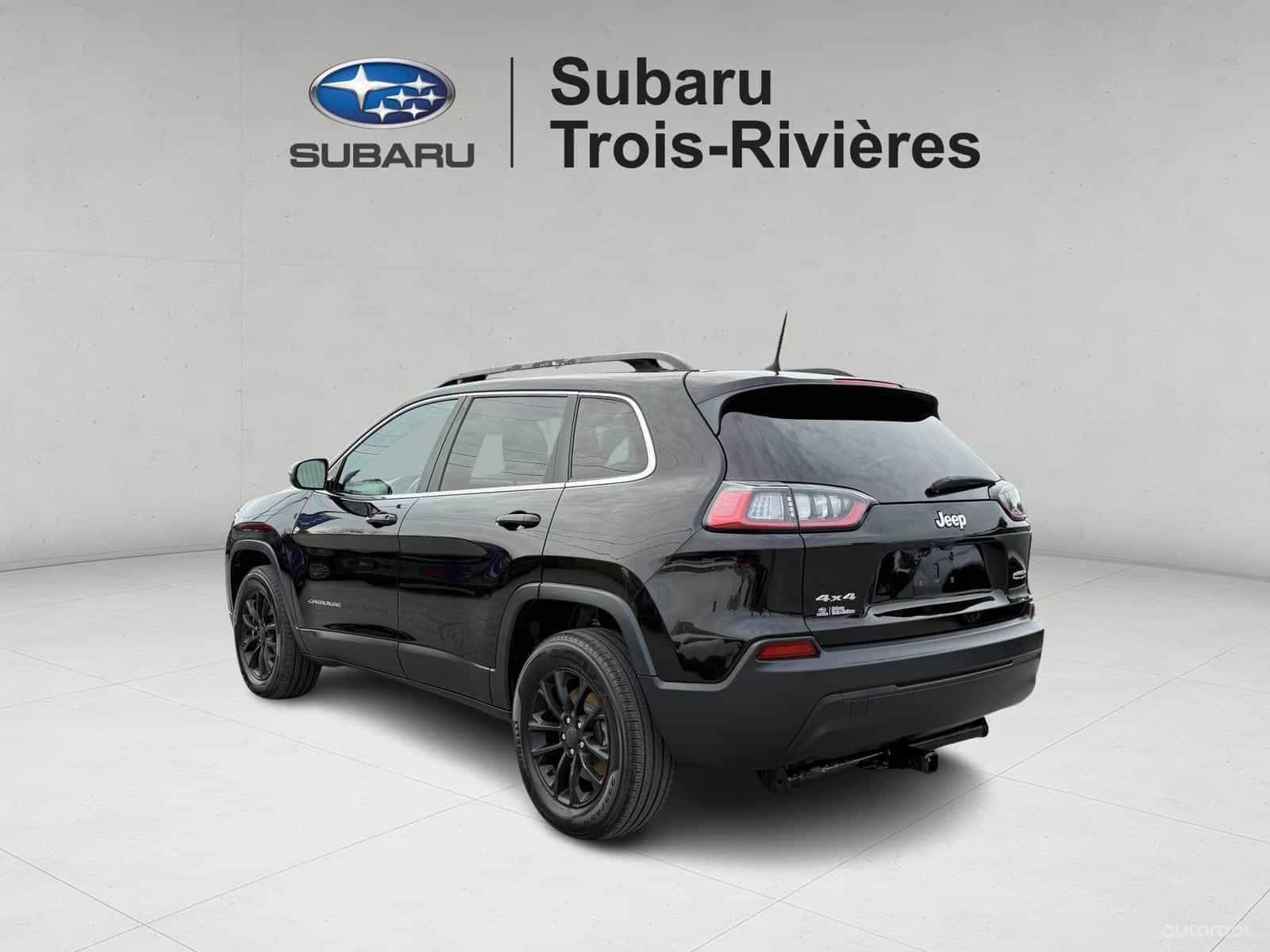 2019 Jeep Cherokee North - Image 4