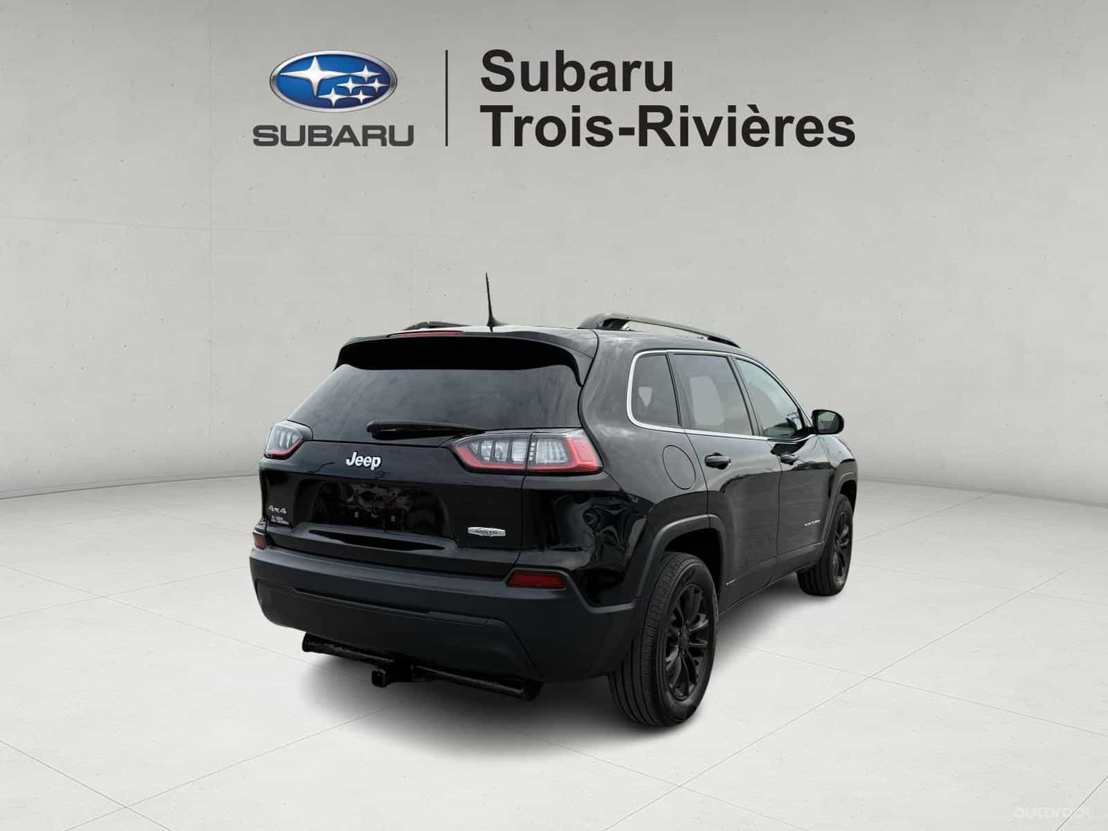 2019 Jeep Cherokee North - Image 8