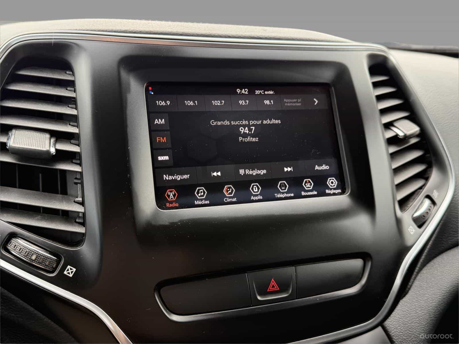 2019 Jeep Cherokee North - Image 19