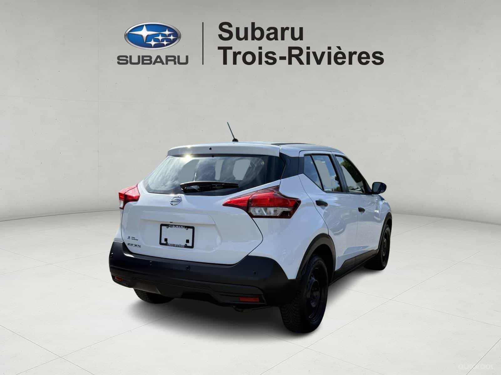 2020 Nissan Kicks S - Image 8