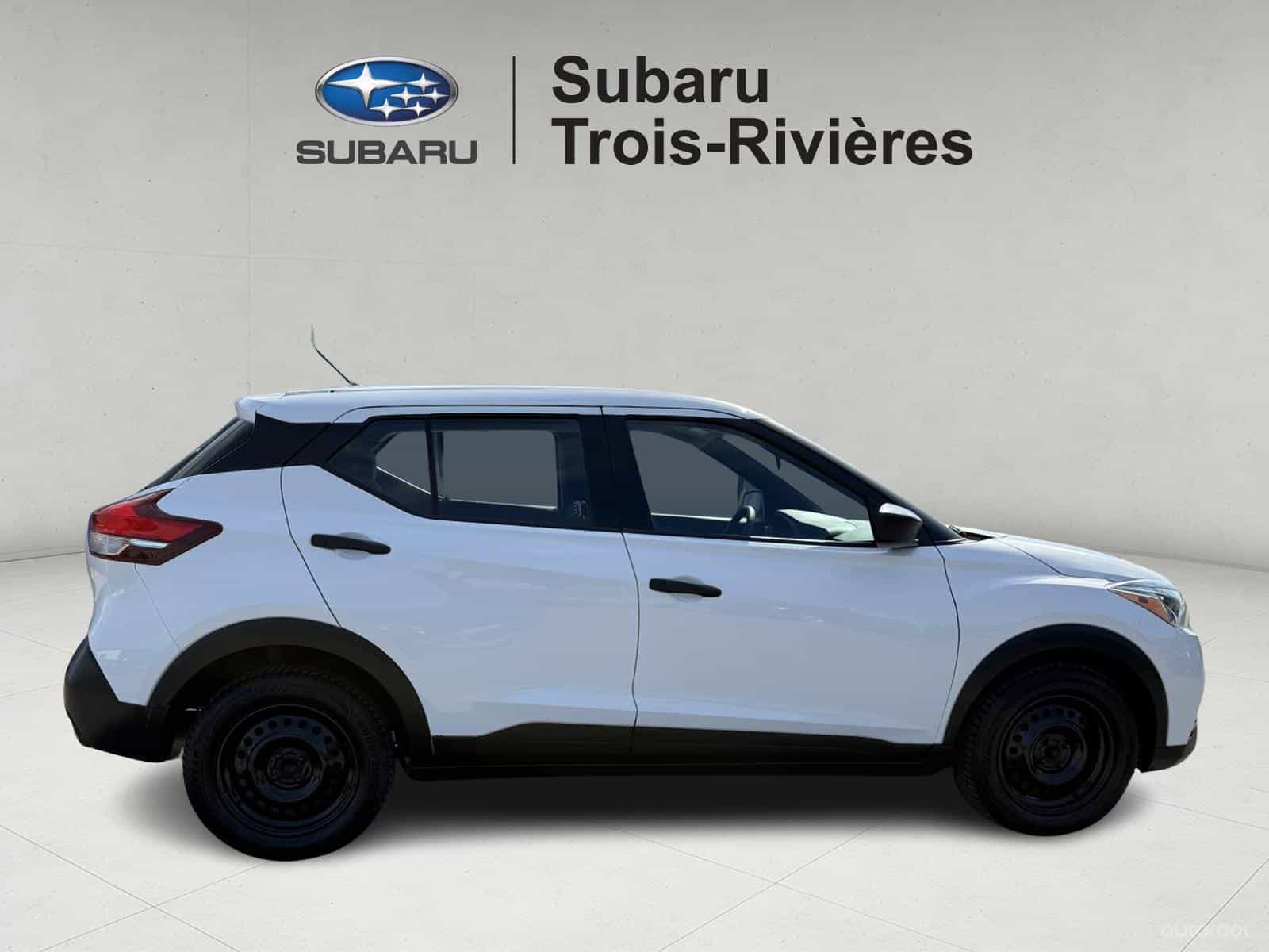 2020 Nissan Kicks S - Image 9