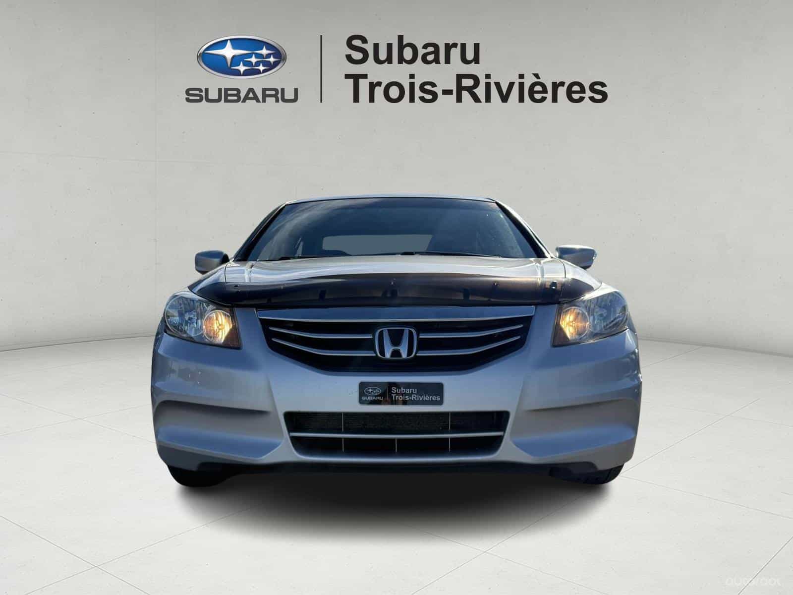 2012 Honda Accord EX-L - Image 2
