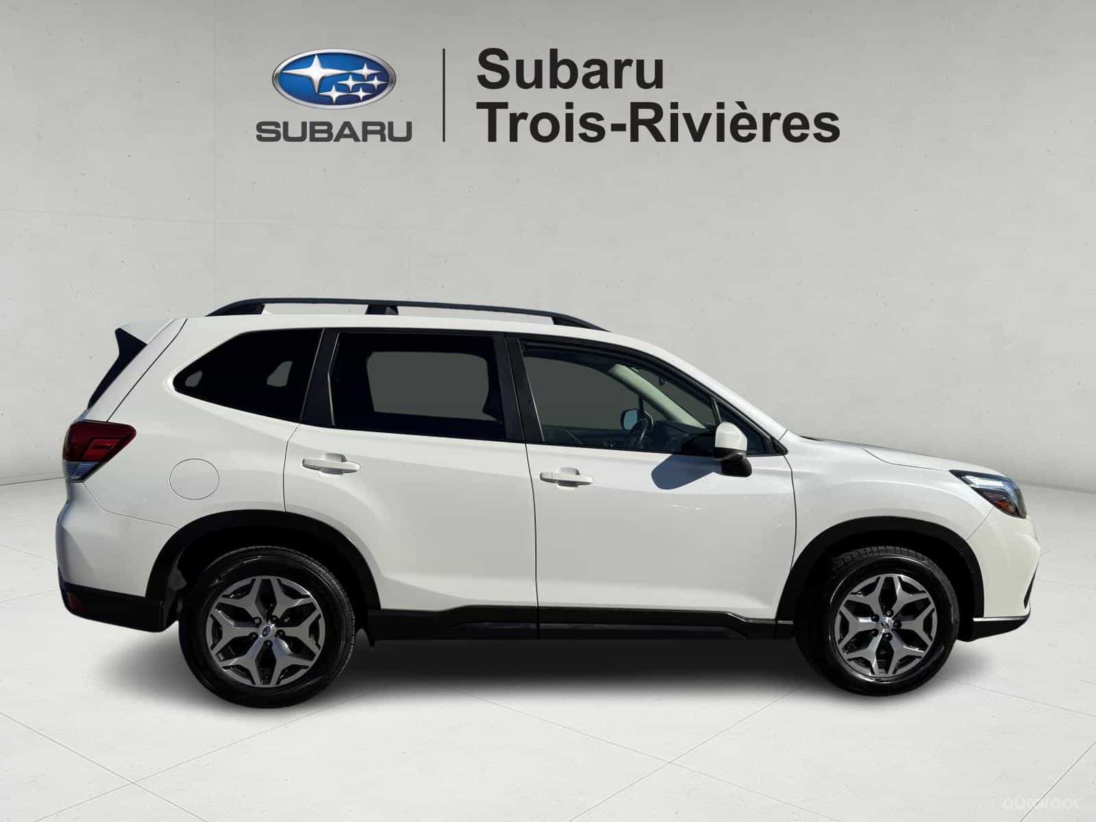 2020 Subaru Forester 2.5i Convenience - Image 9