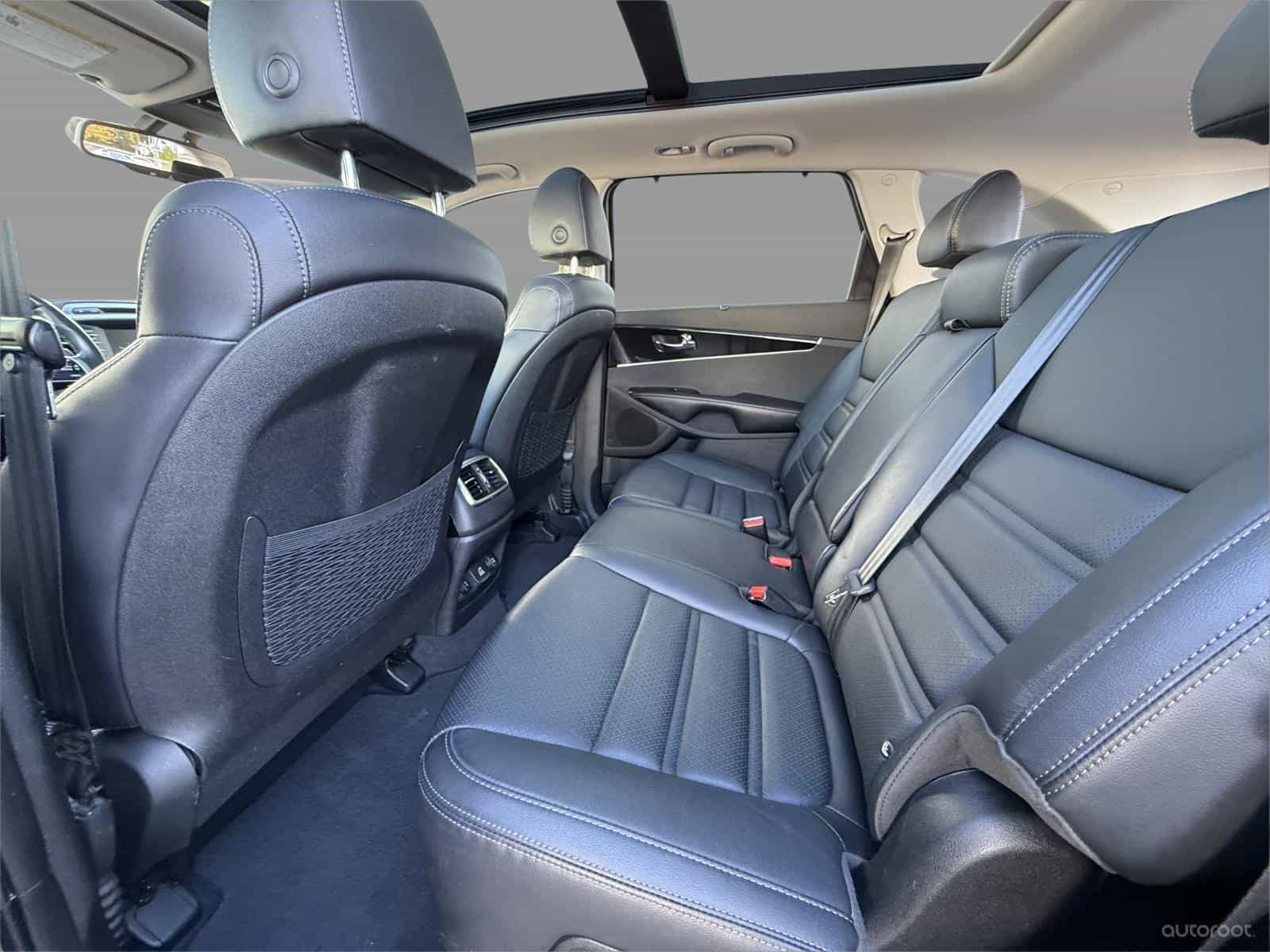 2019 Kia Sorento EX - Image 26