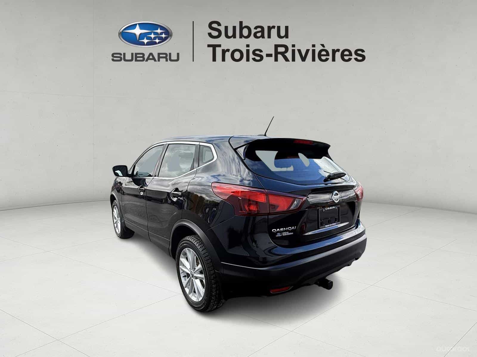 Image 4 Nissan Qashqai S 2019