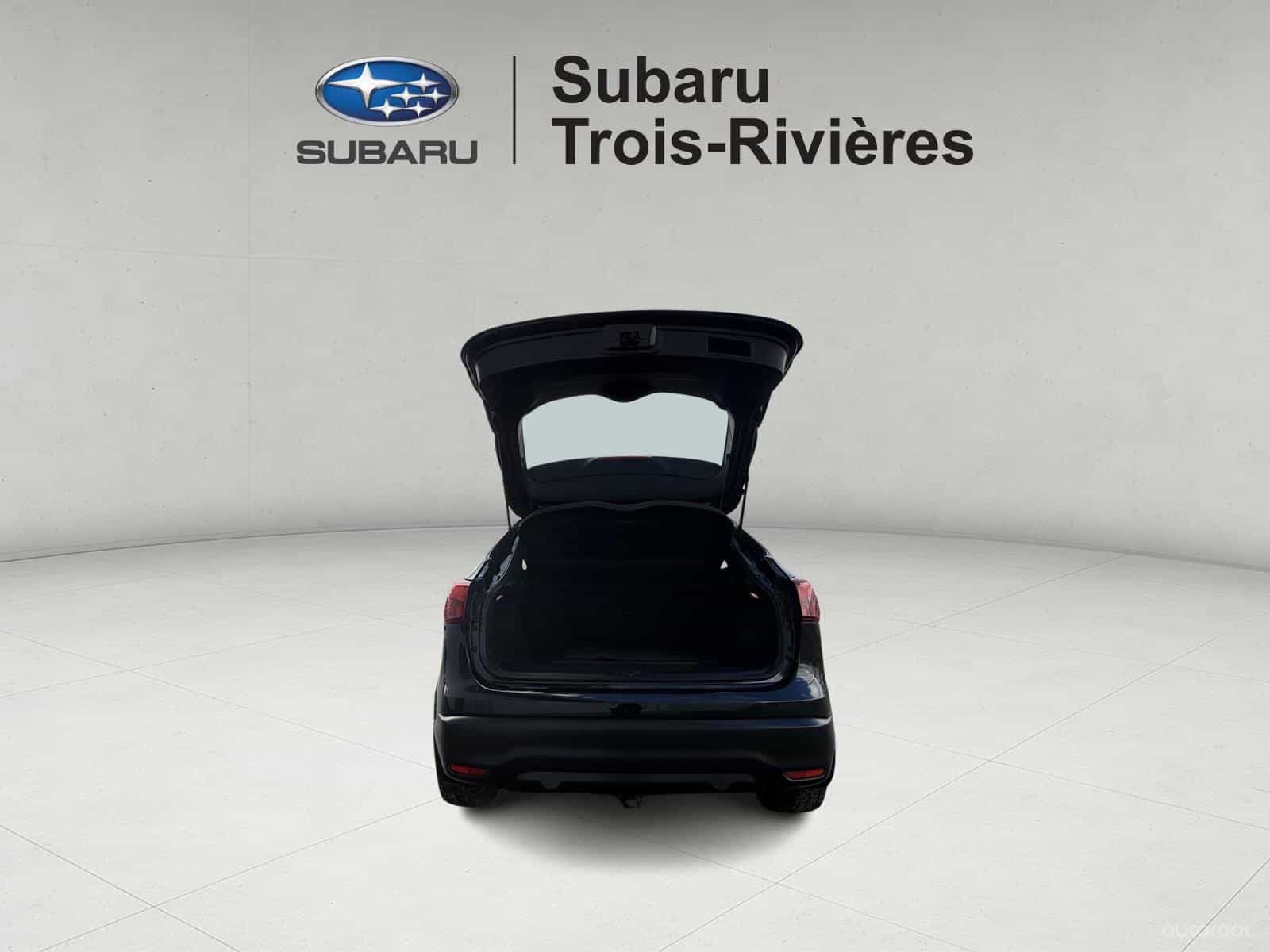 Image 6 Nissan Qashqai S 2019