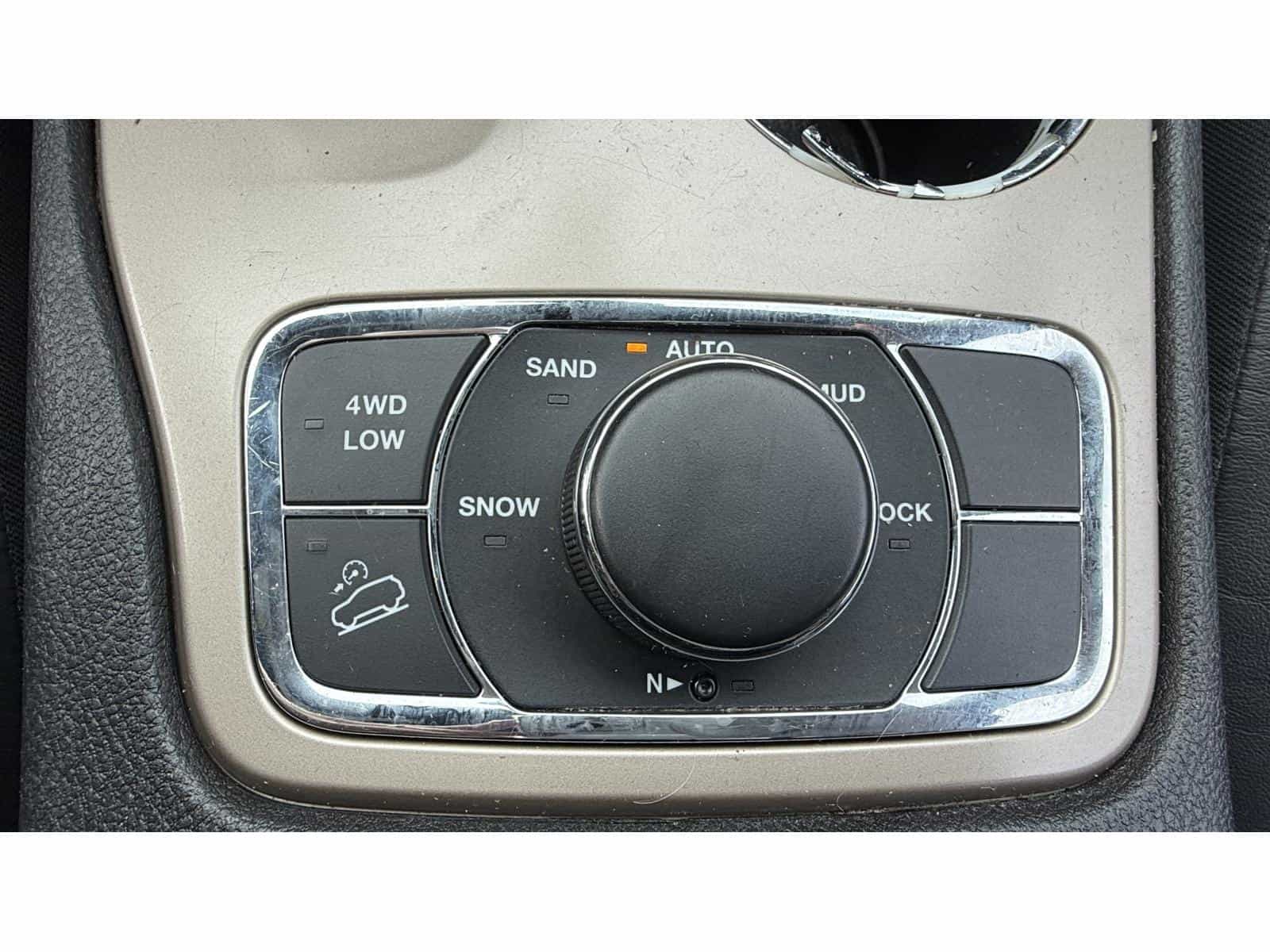 Image 23 Jeep Grand Cherokee Limited 2014