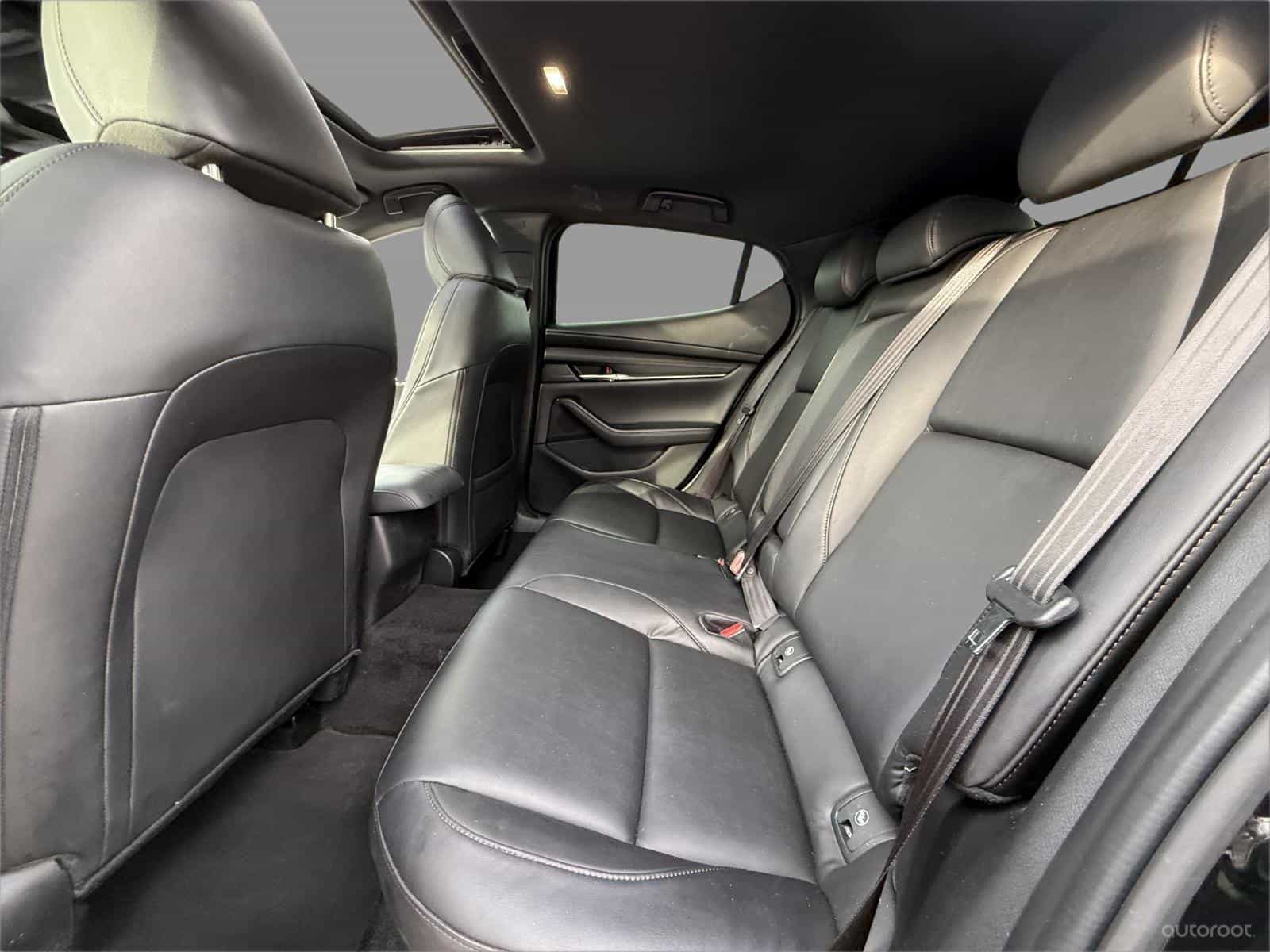 Image 24 Mazda MAZDA3 SPORT Sport GS 2021