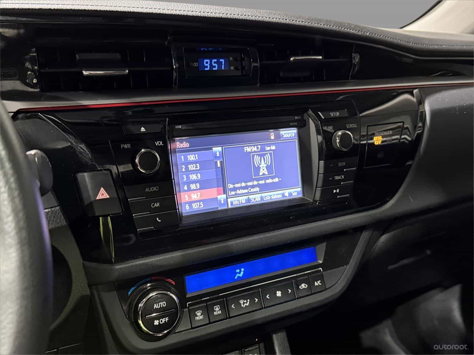 Image 19 Toyota Corolla S 2015