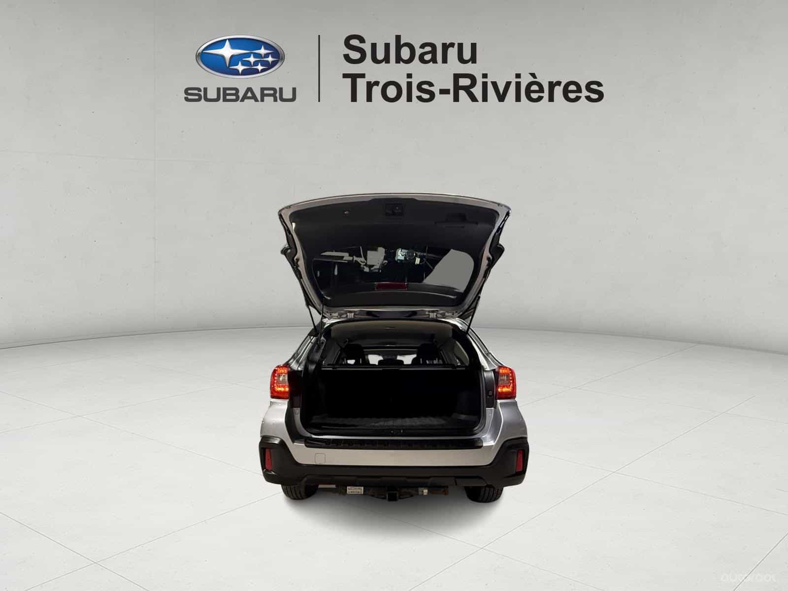 2019 Subaru Outback 2.5i Limited - Image 6