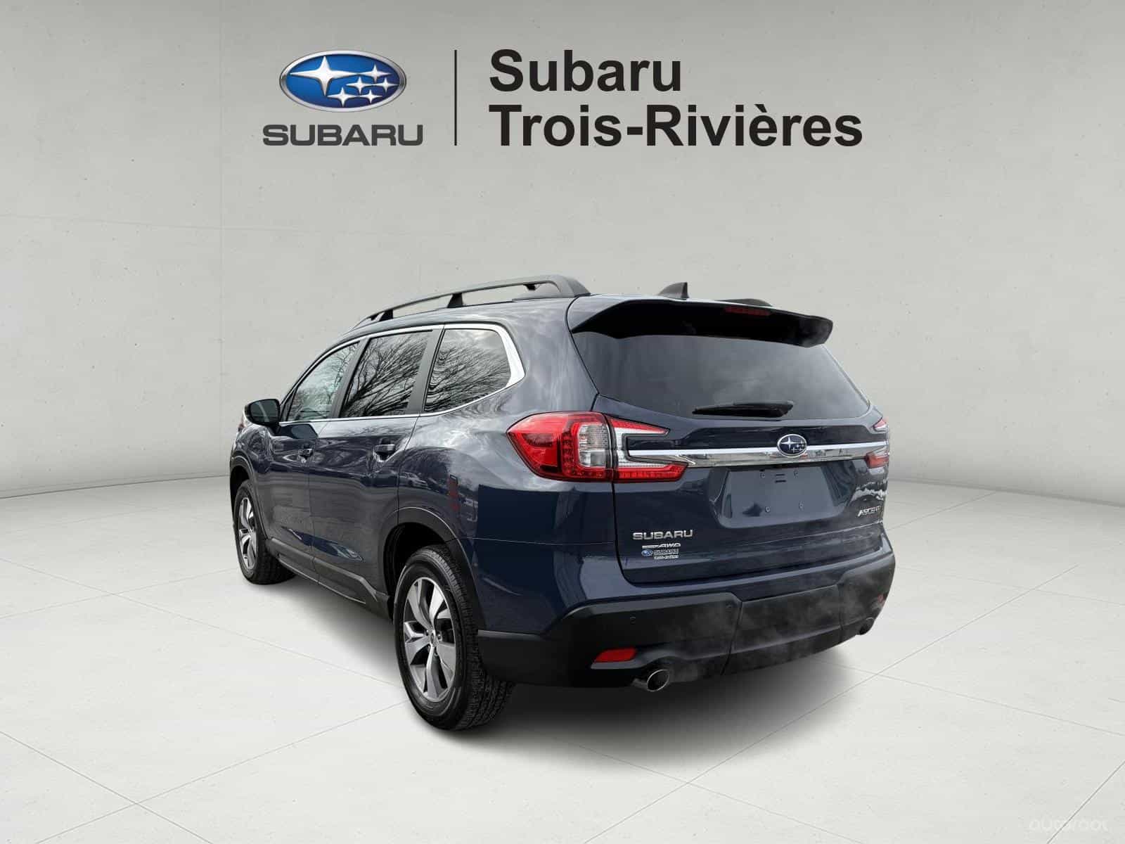 Image 4 Subaru Ascent Touring w/Capt Ch 2024