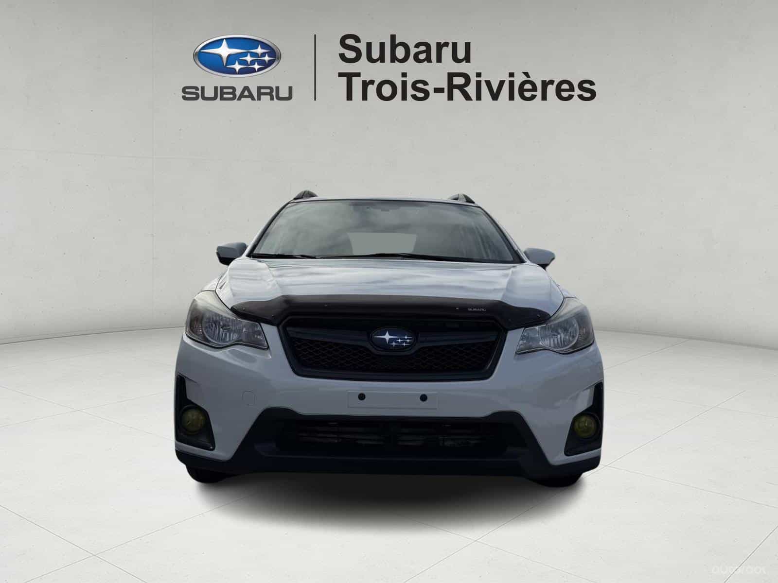 2017 Subaru Crosstrek Limited w/Tech Pkg - Image 2