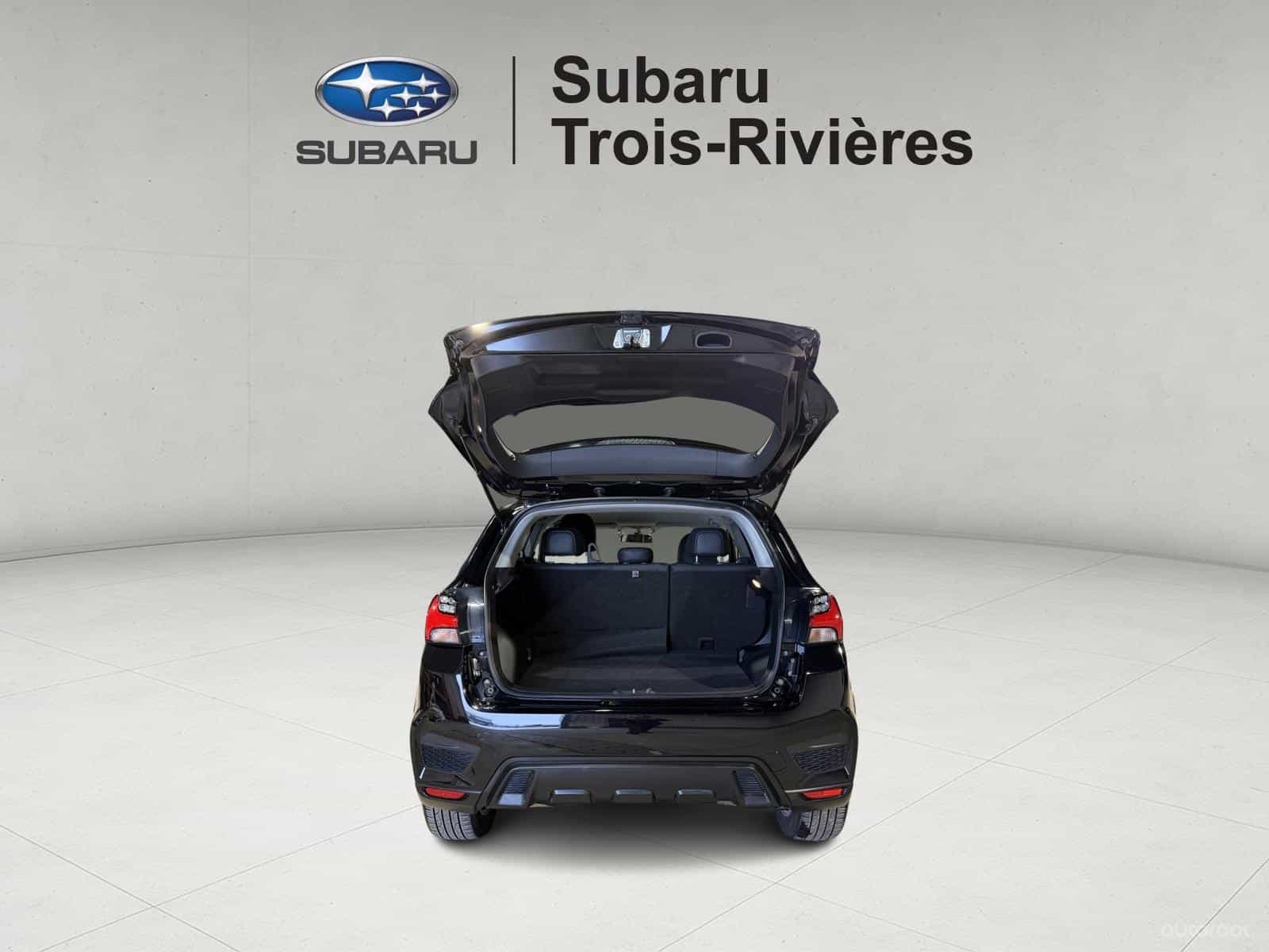 2021 Mitsubishi RVR SEL - Image 6