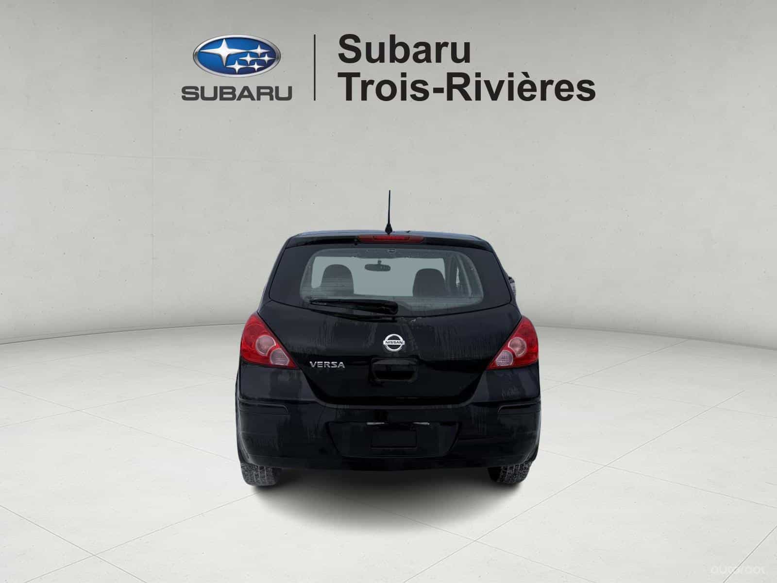 2011 Nissan Versa 1.8 S - Image 5