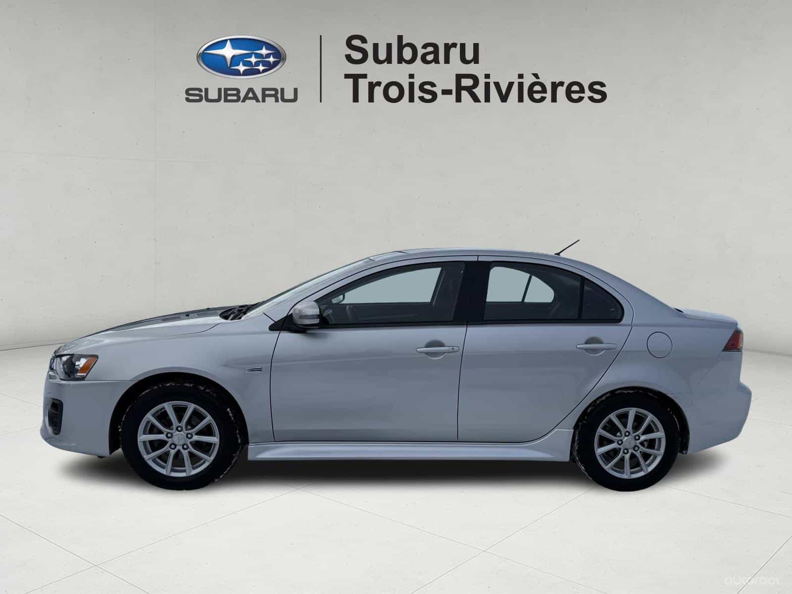 2017 Mitsubishi Lancer ES - Image 3