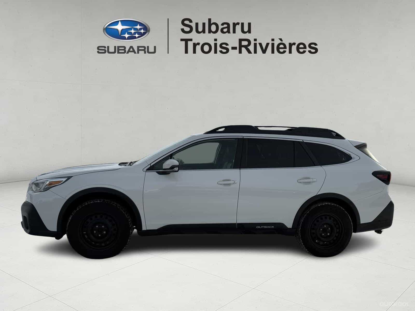 2022 Subaru Outback Limited XT - Image 3