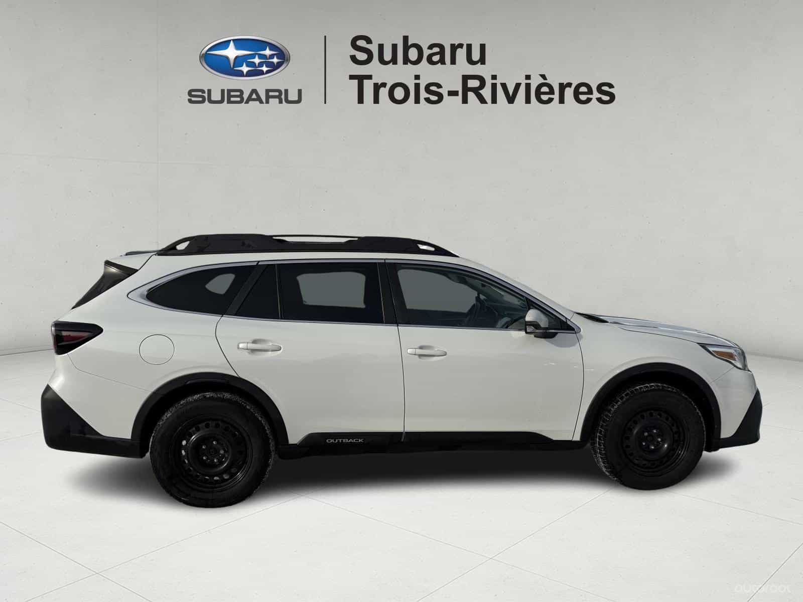 2022 Subaru Outback Limited XT - Image 7