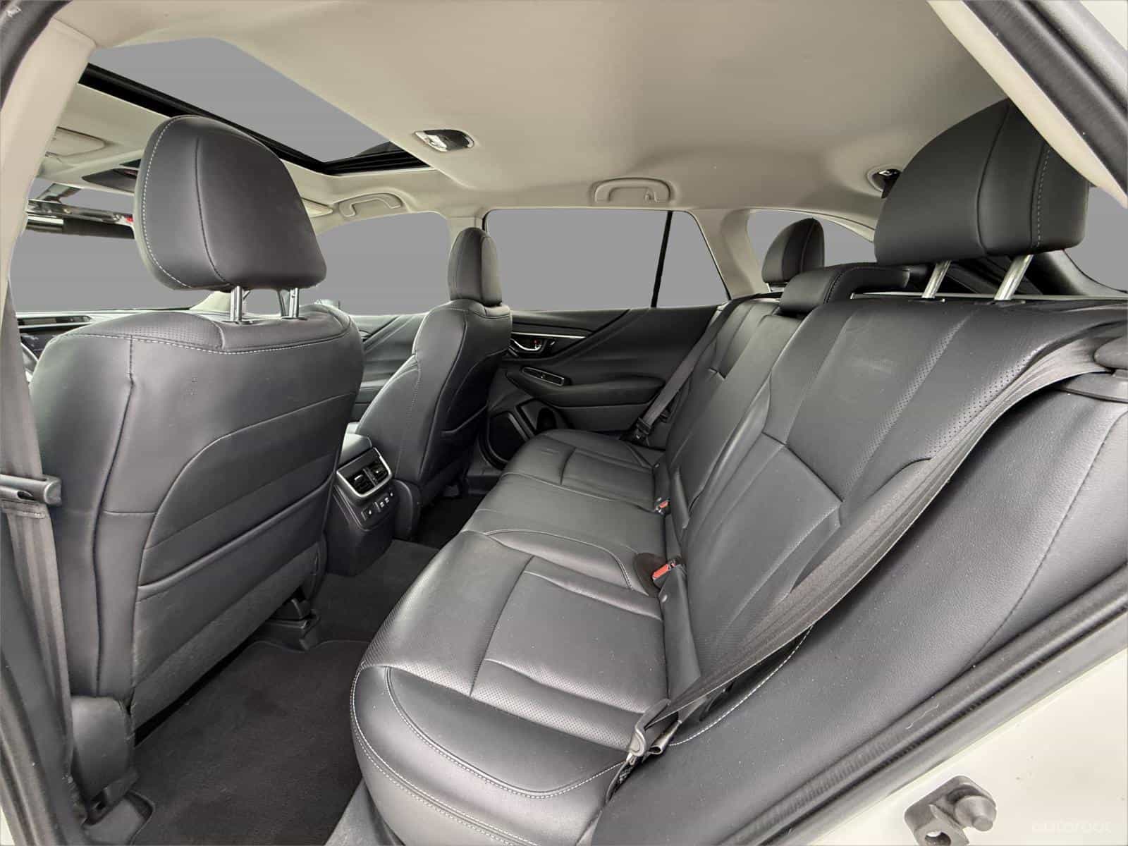 2022 Subaru Outback Limited XT - Image 22