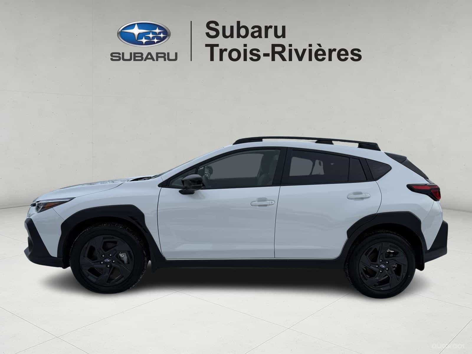 2024 Subaru Crosstrek Onyx - Image 3