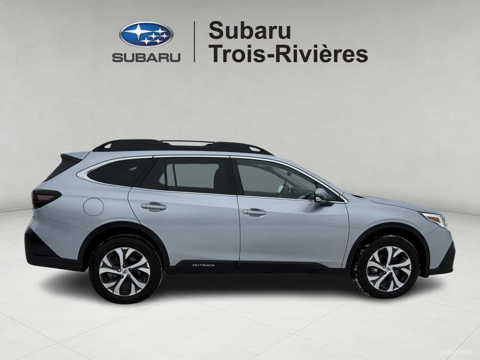 2022 Subaru Outback Limited XT - Image 9