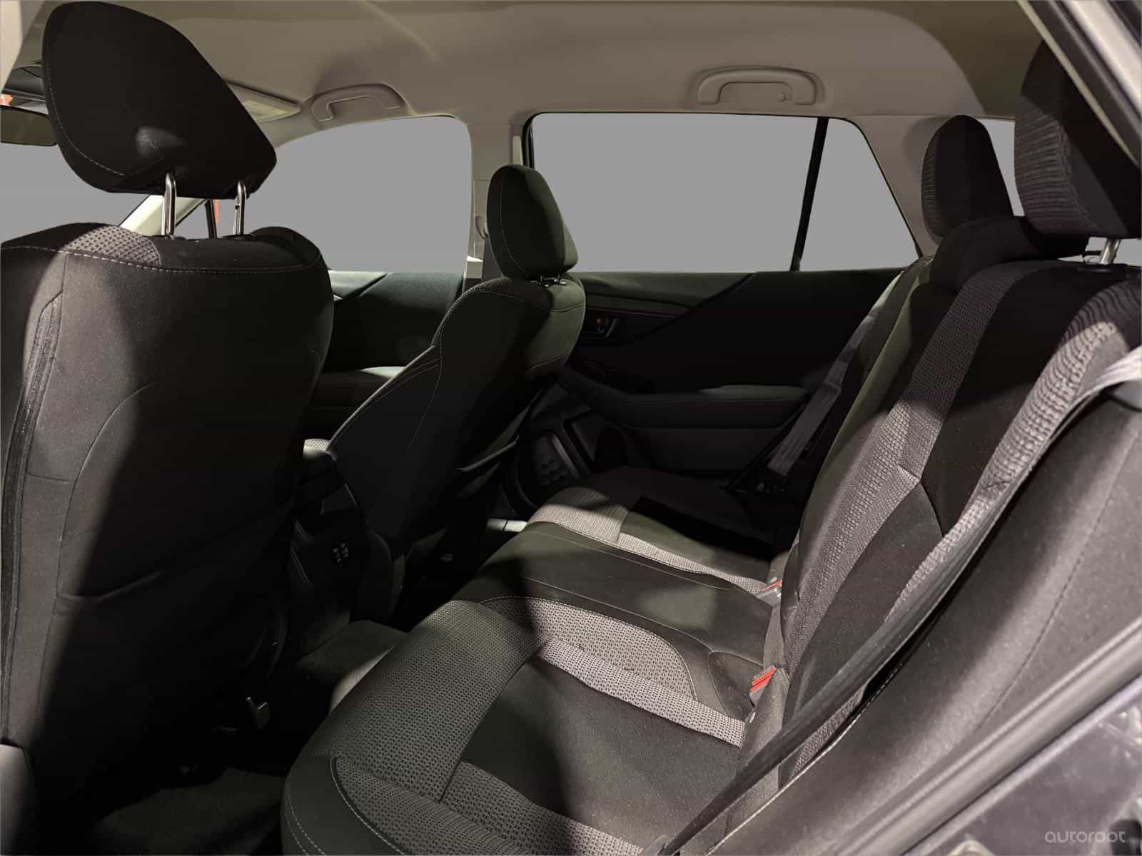 2023 Subaru Outback Convenience - Image 20