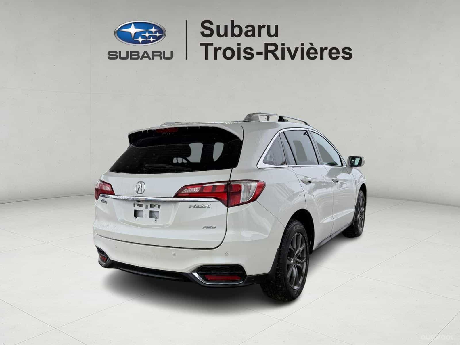 2017 Acura RDX Elite - Image 2