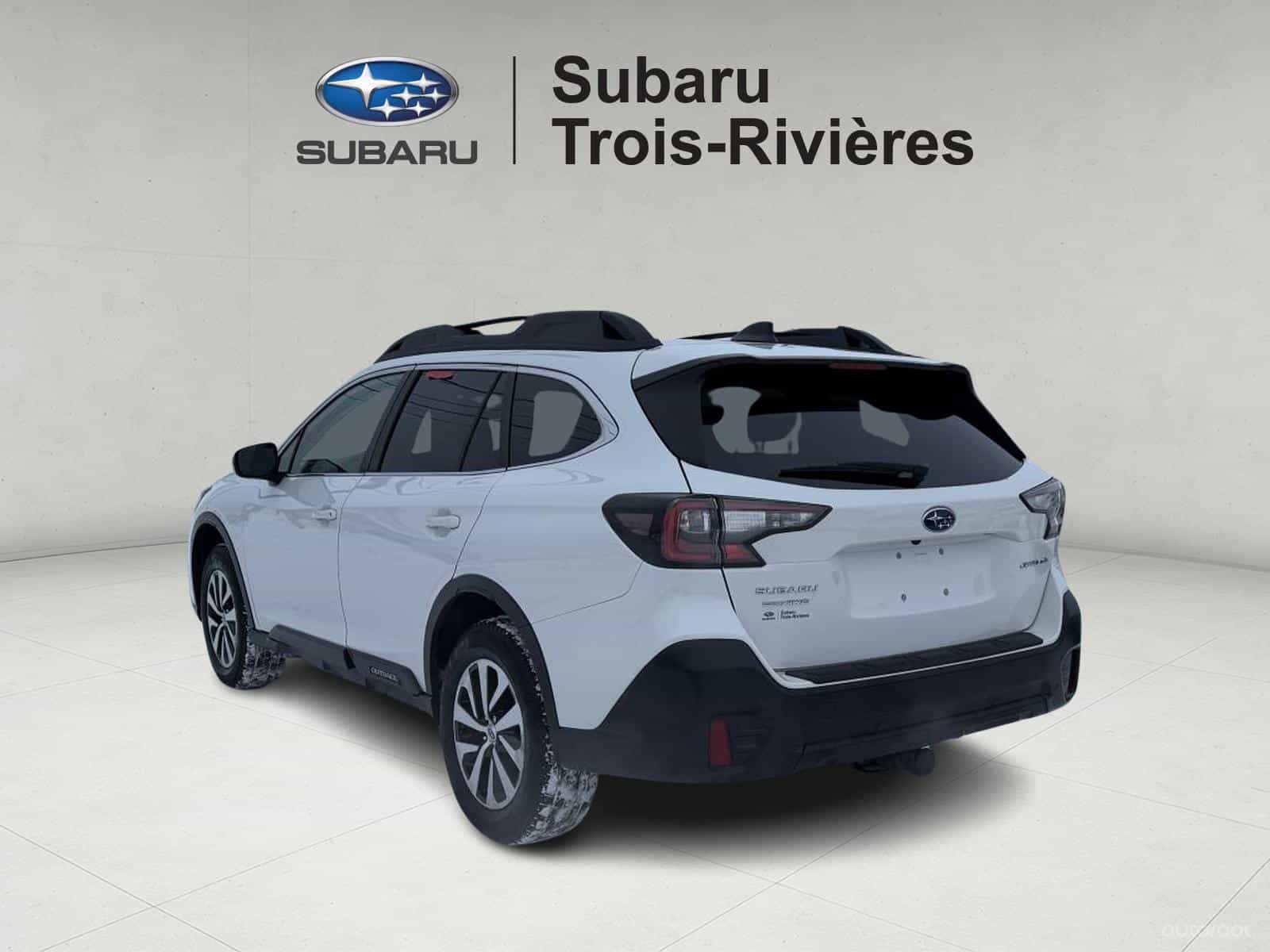 2021 Subaru Outback Touring - Image 6