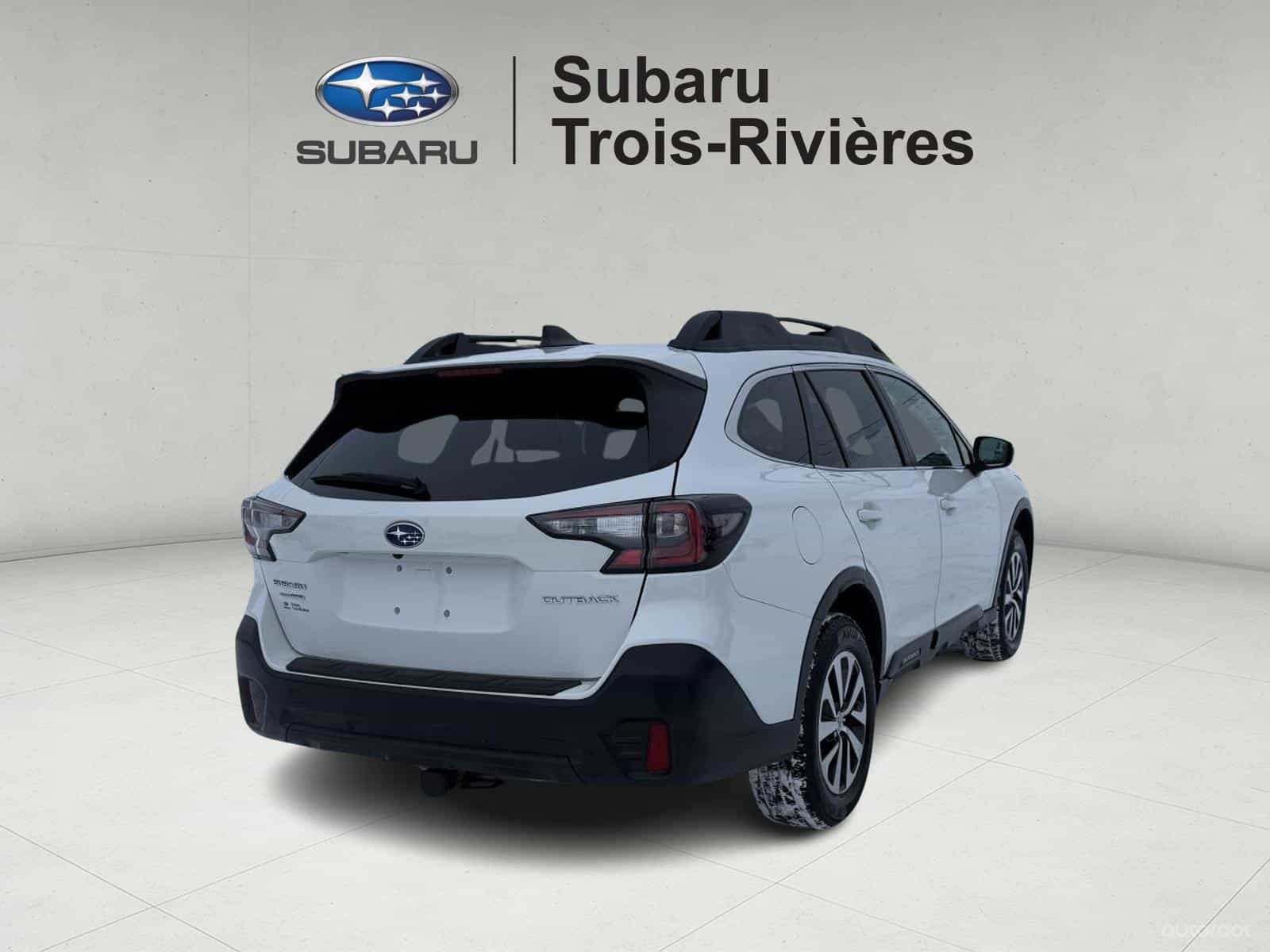 2021 Subaru Outback Touring - Image 10