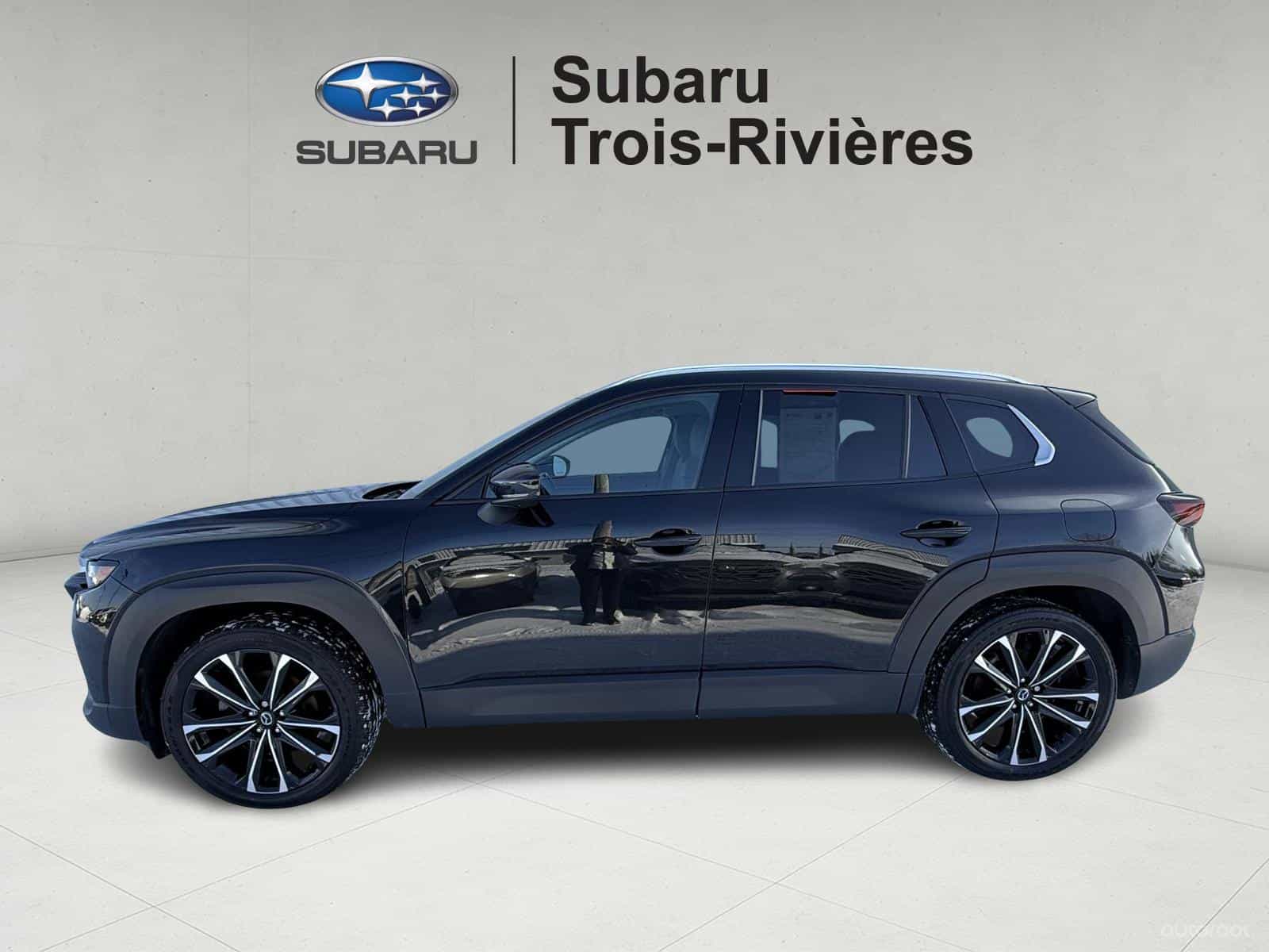 2024 Mazda CX-50 GT - Image 3