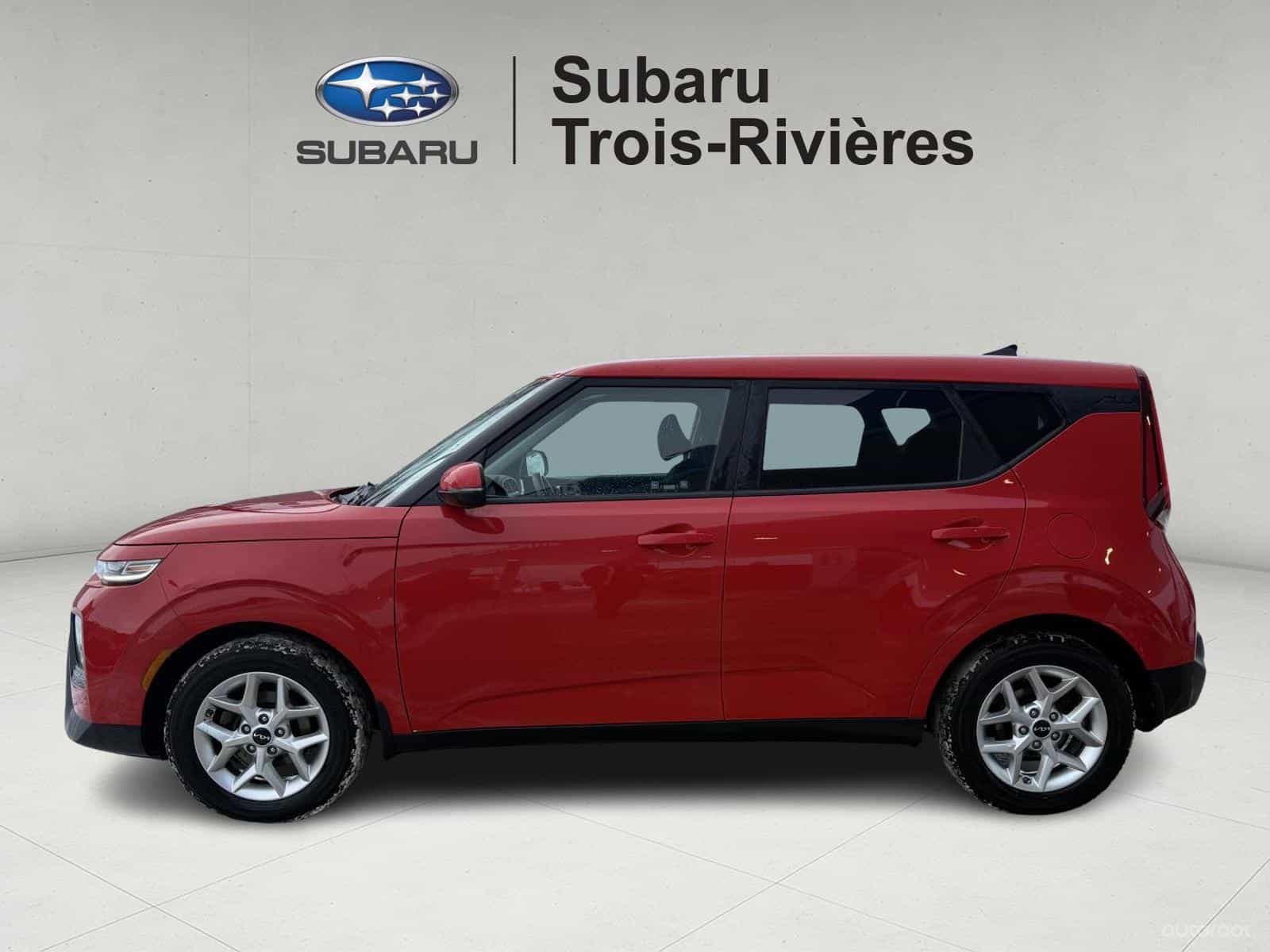 2022 Kia Soul EX - Image 3